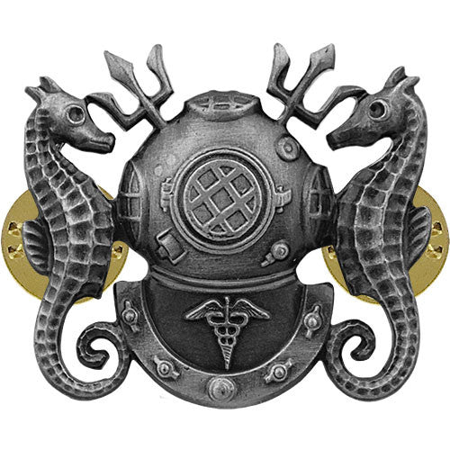 Navy Diving Insignia Badges 1560