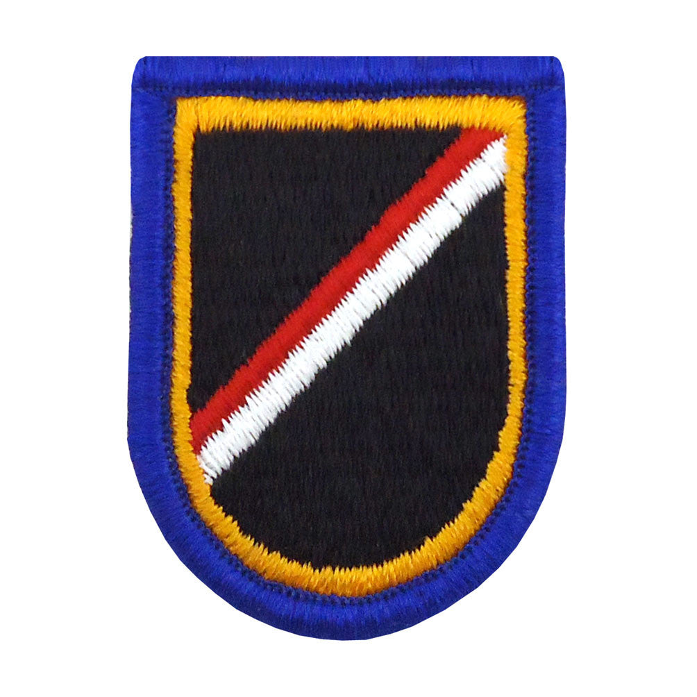 18th Cavalry, 1st Squadron, Troop E Beret Flash Patches and Service Stripes