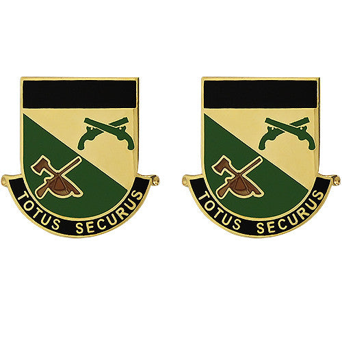 151st Military Police Battalion Unit Crest (Totus Securus) Army Unit Crests