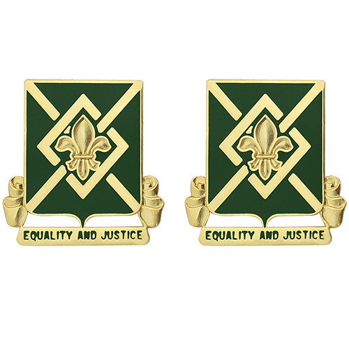 384th Military Police Battalion Unit Crest (Equality and Justice) Army Unit Crests
