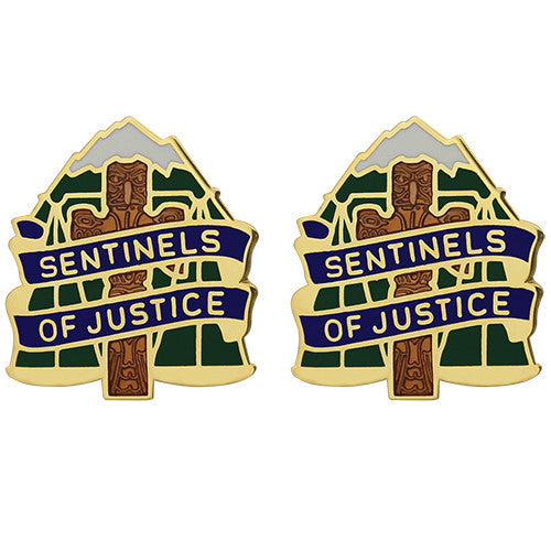 704th Military Police Battalion Unit Crest (Sentinels of Justice) Army Unit Crests