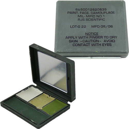 Government Issue Camouflage Compact Kit Emergency and Survival Gear