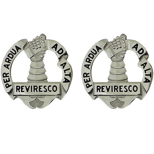 ROTC Basic Camp Gauntlet Award Unit Crest (Per Ardua Ad Alta Reviresco) Army Unit Crests