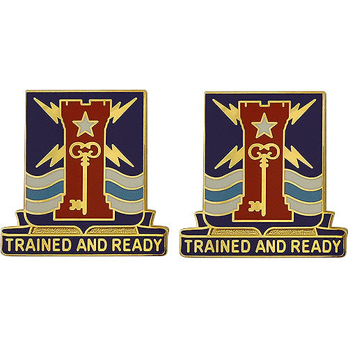 Special Troops Battalion, 4th Brigade, 1st Infantry Division Unit Crest (Trained and Ready) Army Unit Crests 