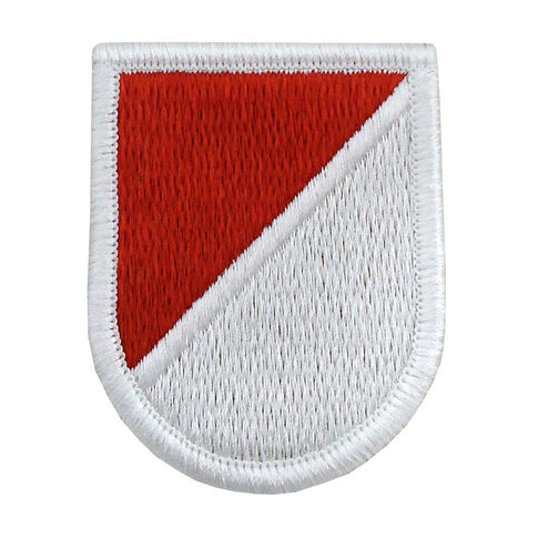 17th Cavalry, 1st Squadron Beret Flash