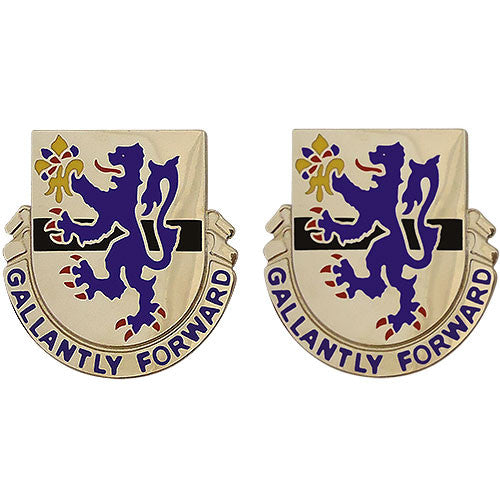 71st Cavalry Regiment Unit Crest (Gallantly Forward) Army Unit Crests 