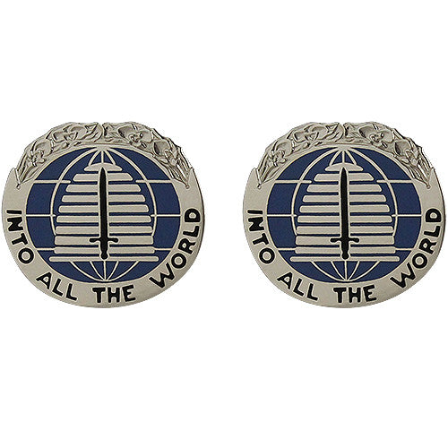 142nd Military Intelligence Battalion Unit Crest (Into All the World) Army Unit Crests 