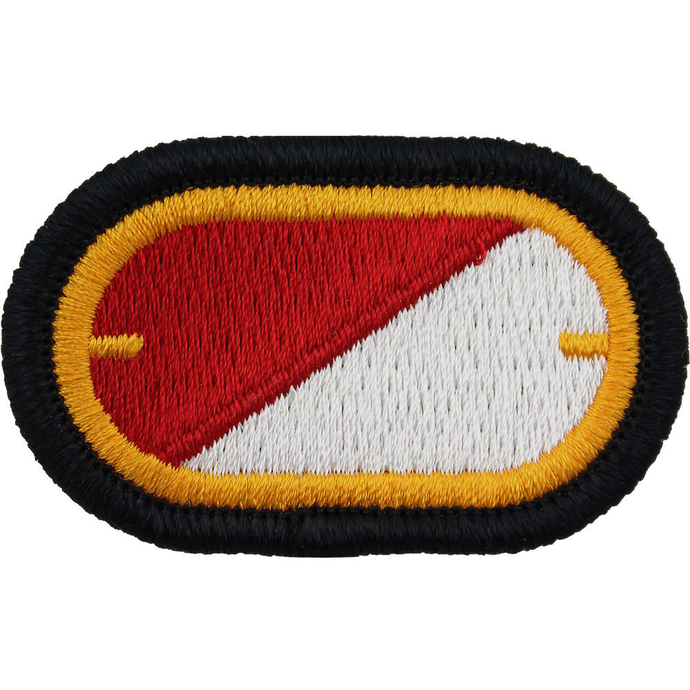 U.S. Army 32nd Cavalry Regiment 1st Squadron Oval Patch Patches and Service Stripes 