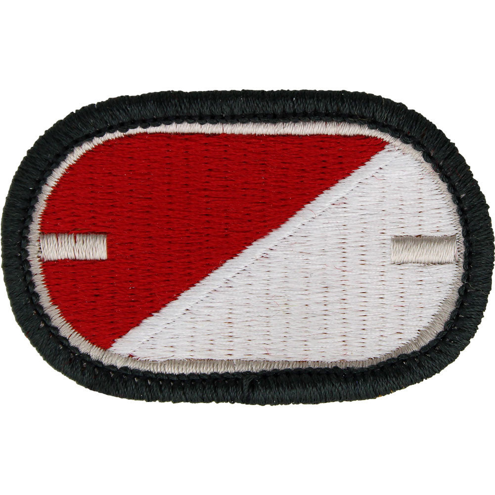 U.S. Army 33rd Cavalry Regiment 1st Squadron Oval Patch Patches and Service Stripes 