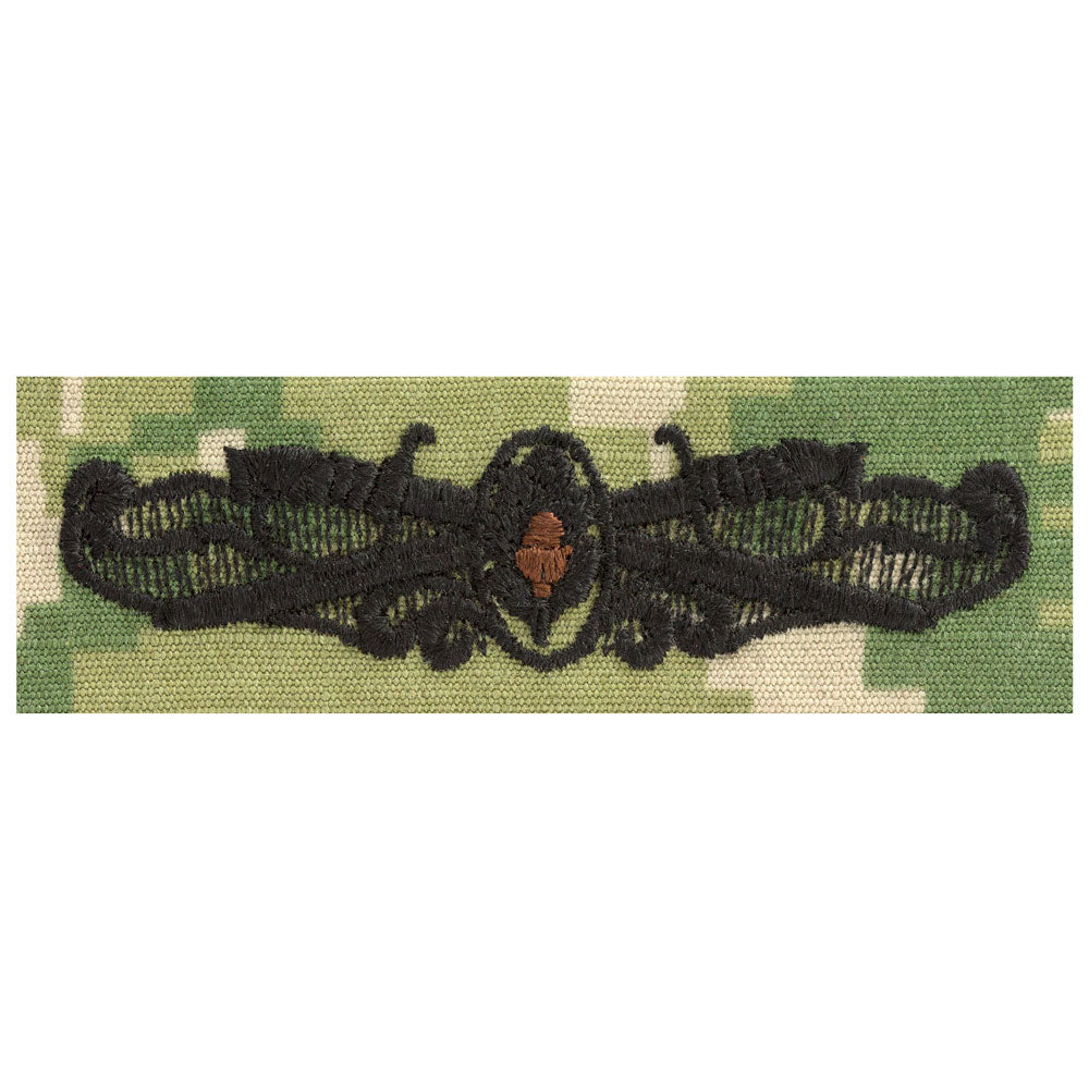 US Navy Embroidered Badge - Surface Warfare Medical Badges 84770