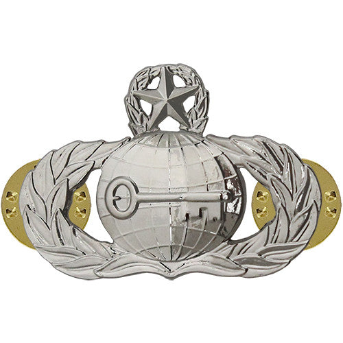 Air Force Intelligence Badge – USAMM